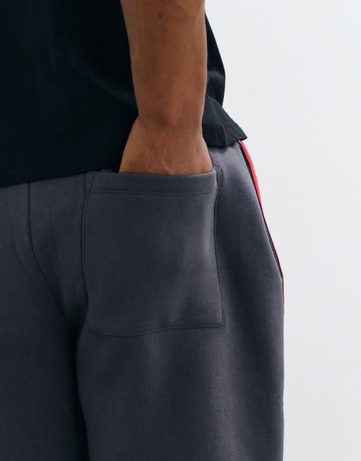 ASOS DESIGN joggers med raka ben och vävda band i kolgrå bomullsblandning, 3 av 5