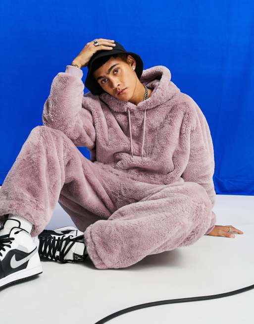 ASOS DESIGN - Joggers oversize in pelliccia sintetica rosa in coordinato, 4 di 4