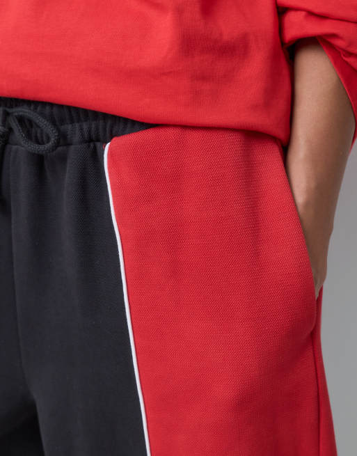 ASOS DESIGN joggers sportifs à empiècements piqué rouge et noir, 5 de 5