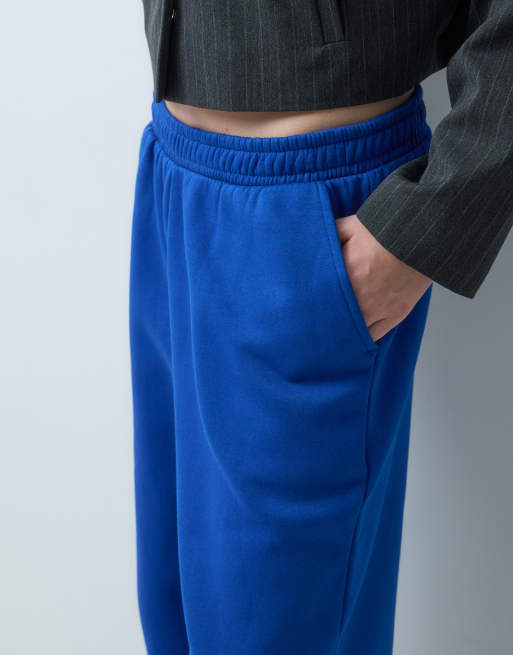 ASOS DESIGN joggery z szerokimi nogawkami z czesanego materiału w jaskrawym niebieskim, 5 z 5