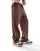Thumbnail 1 van 5