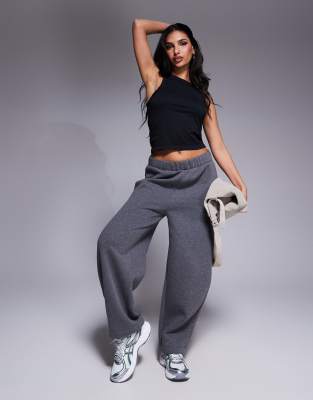 ASOS DESIGN - Jogginghose in Grau mit weitem, abgerundetem Beinschnitt