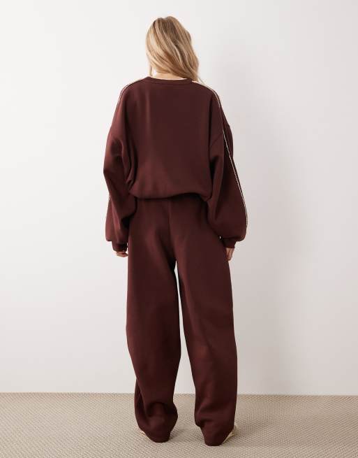 ASOS DESIGN – Jogginghose in Schokobraun mit Häkelspitze und weitem Bein, Kombiteil, 5 von 5