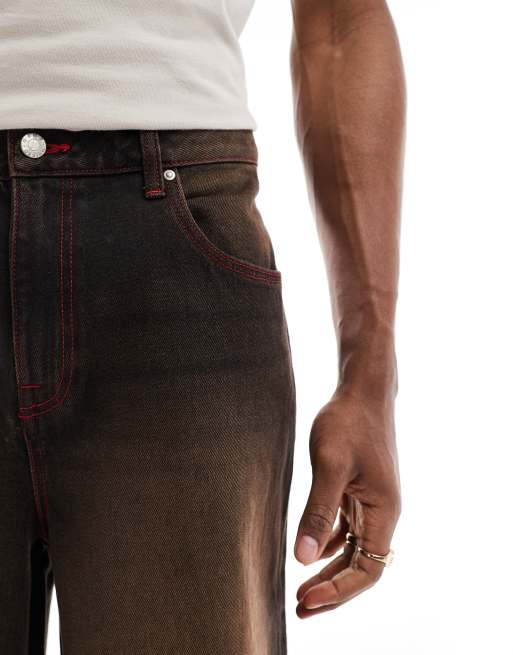 ASOS DESIGN - Jorts di jeans taglio lungo lavaggio marrone con cuciture rosse a contrasto, 2 di 5