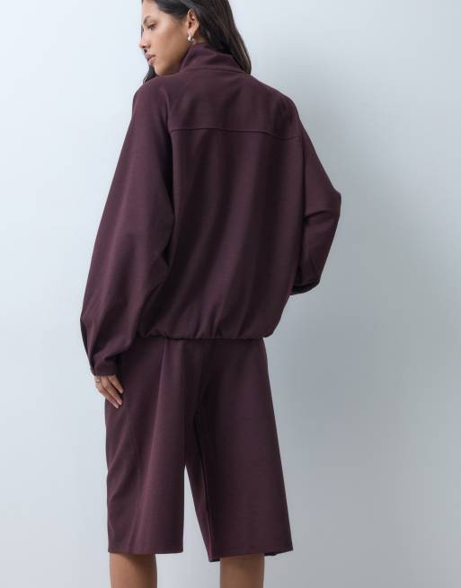 ASOS DESIGN jorts med veckdetalj i bordeaux, 5 av 5