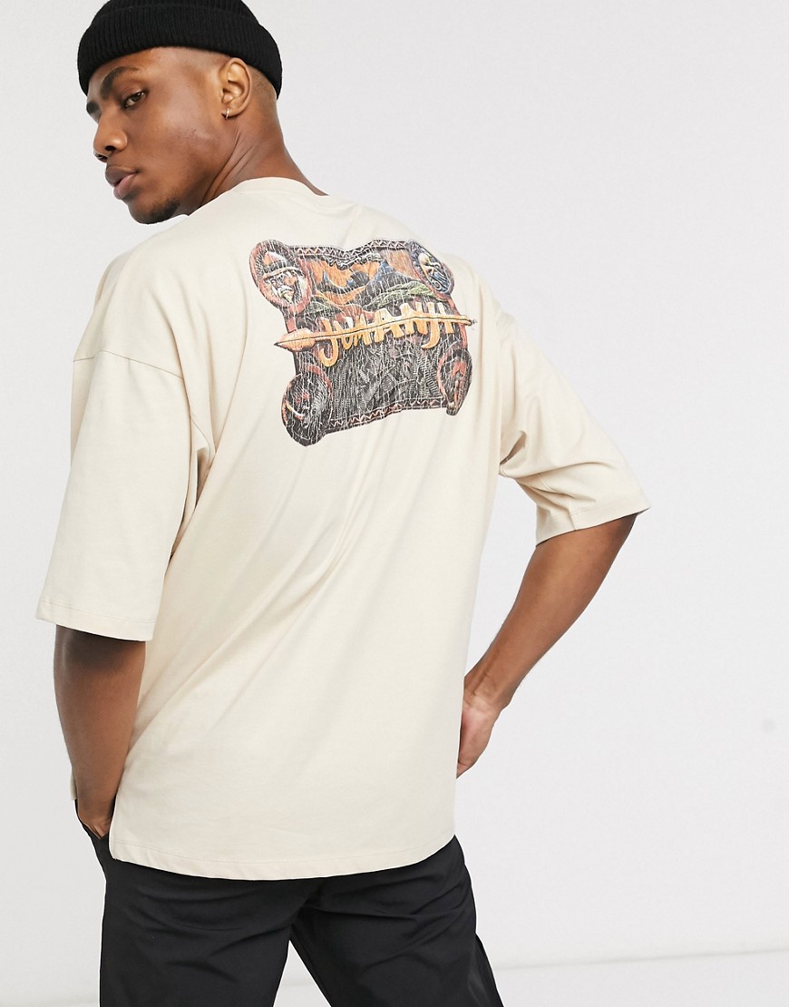 ASOS DESIGN - Jumanji - T-shirt oversize con fondo doppio-Beige