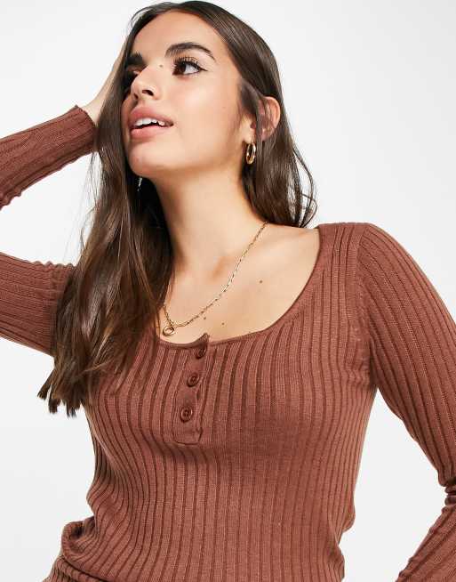 ASOS DESIGN jumper with scoop neck and button placket in brown, 4 of 4