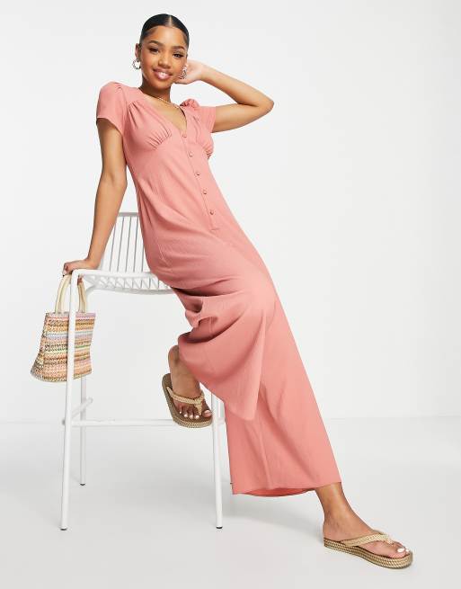 ASOS DESIGN – Jumpsuit aus Blasenkrepp in Rosé mit Flügelärmeln und Knopfleiste vorne