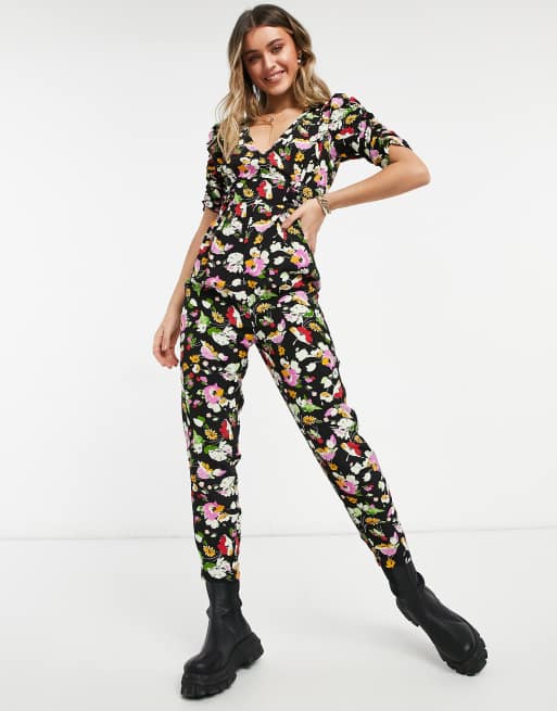 ASOS DESIGN – Jumpsuit in Karottenform mit gerüschten Ärmeln und Blumenprint