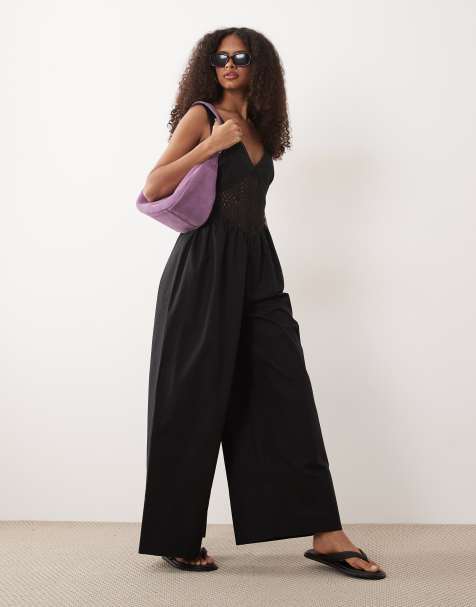 ASOS DESIGN – Jumpsuit in Schwarz mit gehäkeltem Tailleneinsatz - view 1