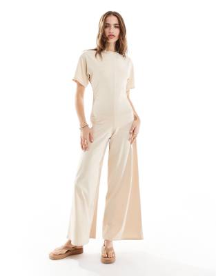 ASOS DESIGN - Jumpsuit in Steinbeige mit weitem Bein und geraffter Seite-Neutral