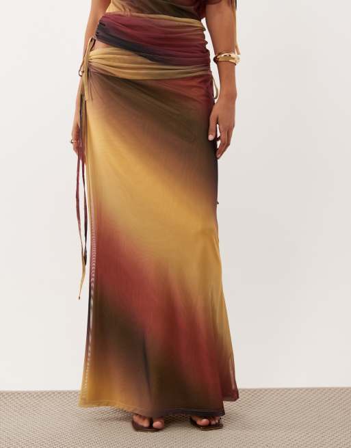ASOS DESIGN jupe longue coordonnée à taille mi-haute froncée, coupe sirène, à rayures dégradées, 2 de 5