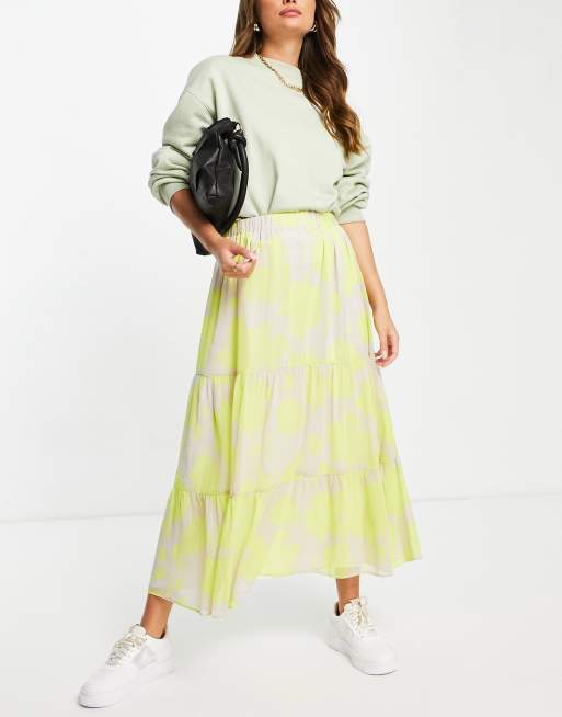 ASOS DESIGN - Jupe longue effet étagé à imprimé floral - Fluo 