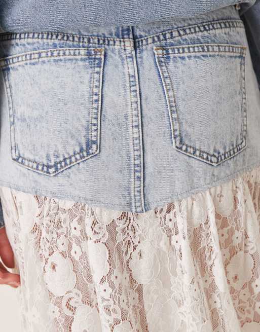 ASOS DESIGN - Jupe longue en denim avec ourlet en dentelle - Bleu clair délavé, 4 de 5