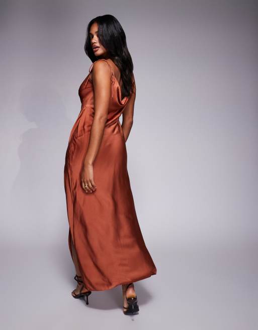 ASOS DESIGN - Jupe longue fendue en satin à bretelles nouées - Marron, 3 de 4