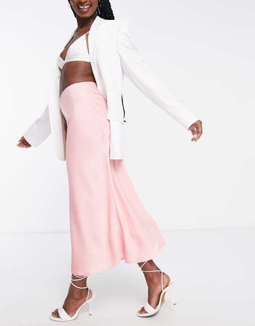 ASOS DESIGN - Jupe mi-longue en satin coupée en biais - Rose confiture, 4 de 4