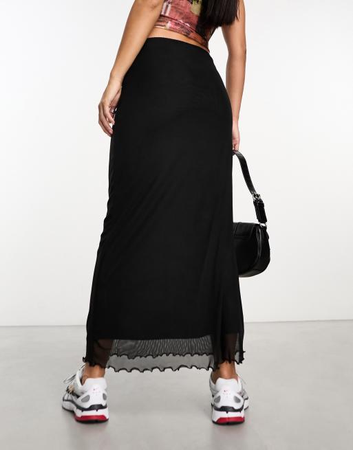 Jupe en tulle noir mi longue sale