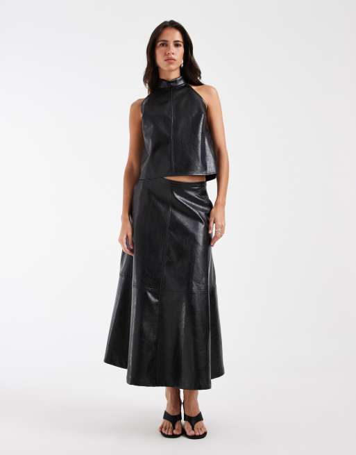 ASOS DESIGN jupe midi cercle ajustée en imitation cuir noir effet craquelé, 5 de 5