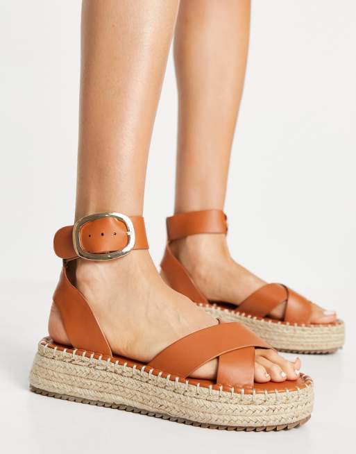 ASOS DESIGN - Justice - Espadrille-sandalen met plateauzool in bruin