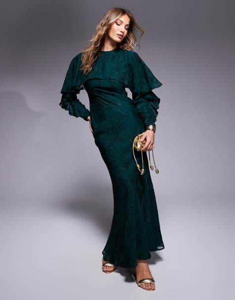 ASOS DESIGN – Juvelgrön, diagonalskuren maxiklänning i blommig jacquard med långa ärmar, volang och capedetalj - view 1