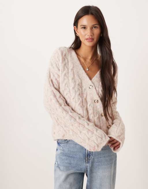 ASOS DESIGN - Kabelgebreid vest met asymmetrische knoopbies in mokka