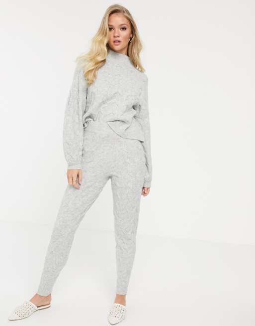ASOS DESIGN – Grått kabelstickat set, 3 av 3