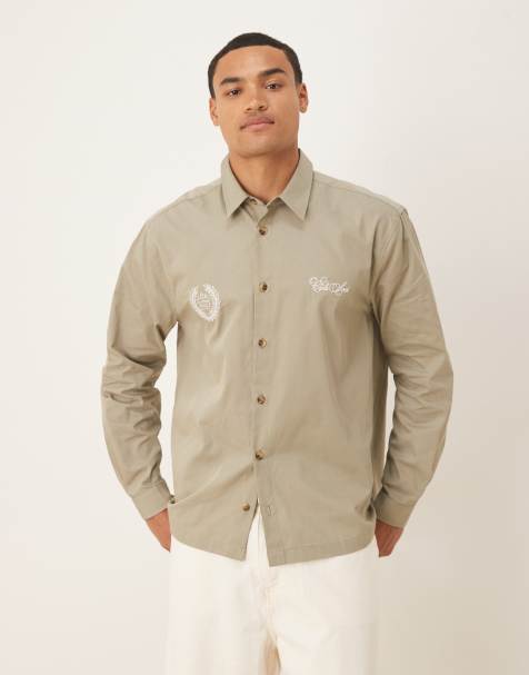 ASOS DESIGN – Kakifärgad skjorta med avslappnad passform och broderi framtill - view 1