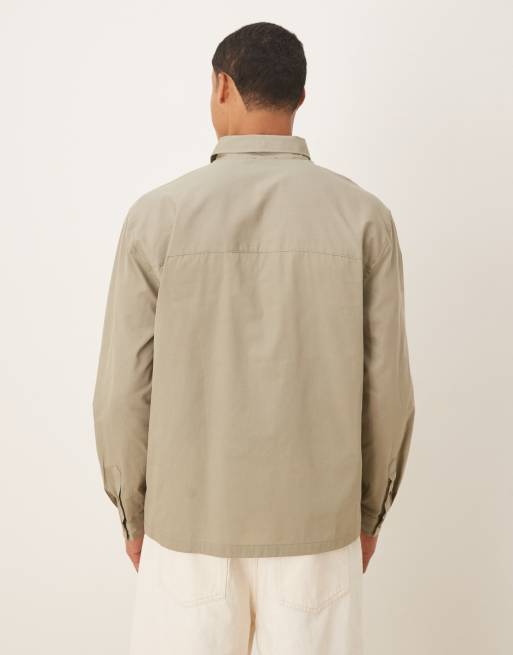 ASOS DESIGN – Kakifärgad skjorta med avslappnad passform och broderi framtill, 3 av 5