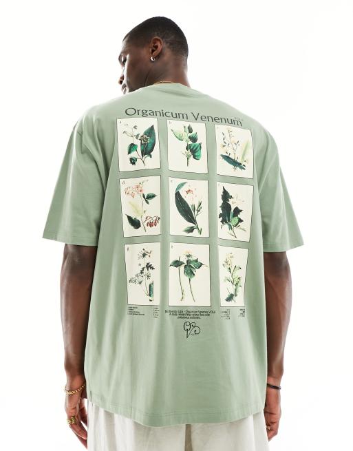 ASOS DESIGN – Kakifärgad t-shirt i oversize med tryck baktill