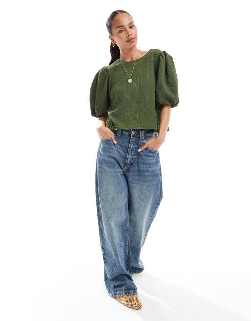 ASOS DESIGN – Kakifärgad topp i krinklat tyg med puffärmar, 4 av 4