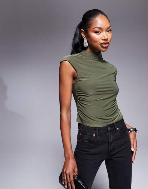 ASOS DESIGN – Kakifärgad topp med halvpolokrage och holkärmar - view 1