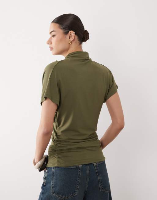 ASOS DESIGN – Kakifärgad topp med korta ärmar, hög krage och rynkning, 4 av 4