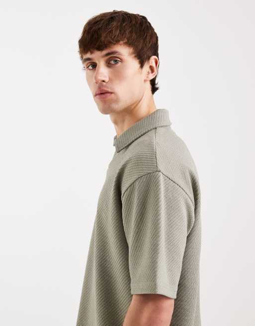ASOS DESIGN – Kakifärgad, våfflad pikétröja med avslappnad passform och platt krage  , 4 av 5
