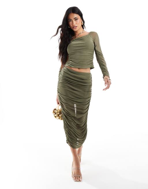 ASOS DESIGN – Kakifärgat set i mesh med enärmad topp med lång ärm och rysch och maxikjol