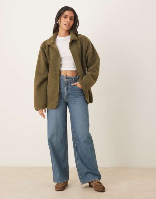 ASOS DESIGN - Kakifarvet fleecetrøje i imiteret lammeskind med lynlås, 2 af 4
