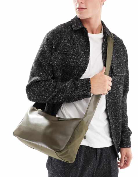 ASOS DESIGN - Kakigrøn blød crossbody-taske i imiteret læder og nylon - view 1