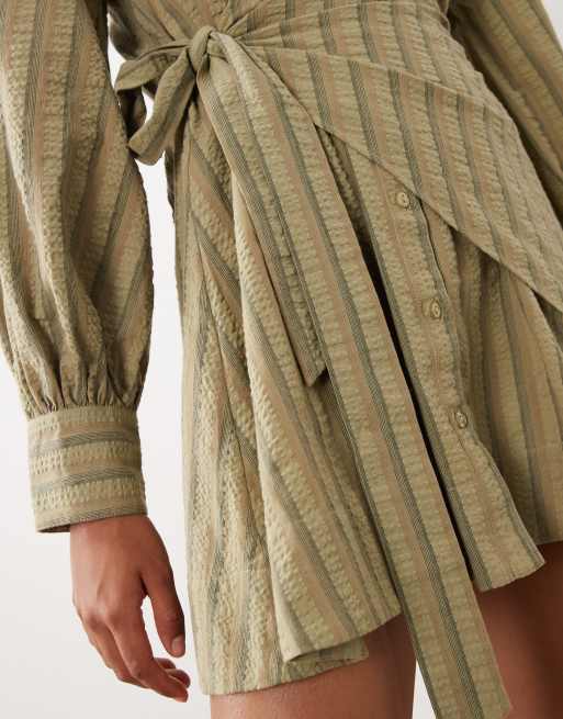ASOS DESIGN - Kakigrøn langærmet skjortekjole i minilængde med bindebånd i taljen, 2 af 4