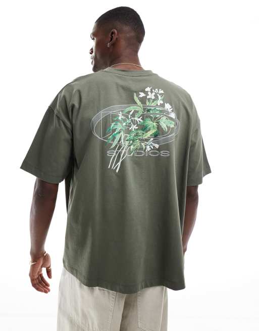 ASOS DESIGN - Kakigrøn og oversized T-shirt med blomster- og street-grafik , 3 af 4
