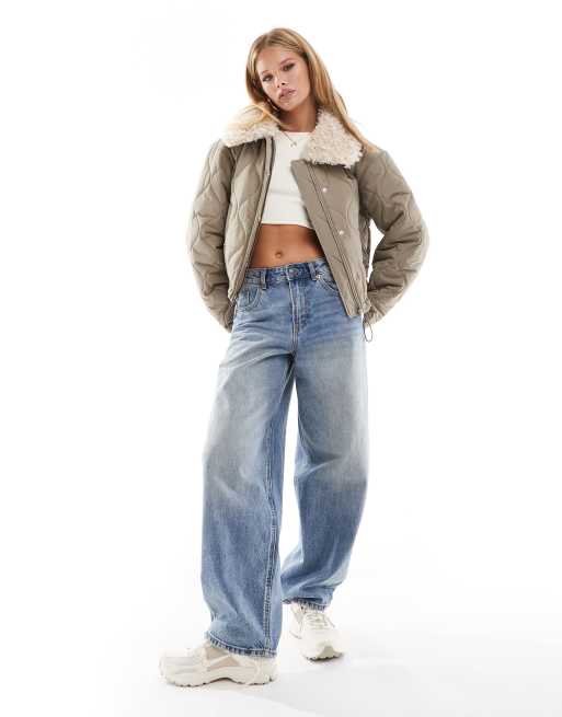 ASOS DESIGN - Kakigrøn og vatteret jakke med krave i imiteret lammeskind, 4 af 4