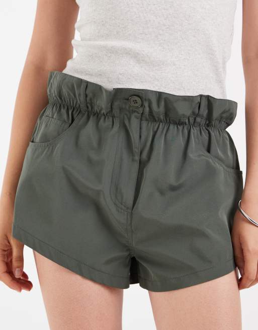 ASOS DESIGN - Kakigrønne cargo-shorts med paperbag-talje, 2 af 5
