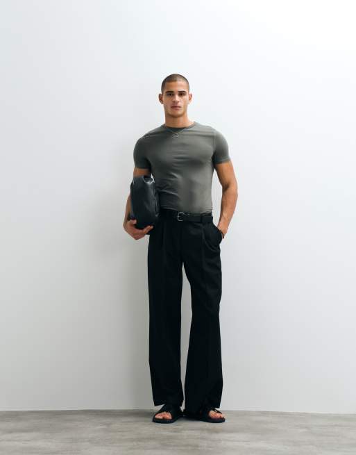 ASOS DESIGN – Kakigrön, enkel t-shirt i muscle fit, 3 av 5