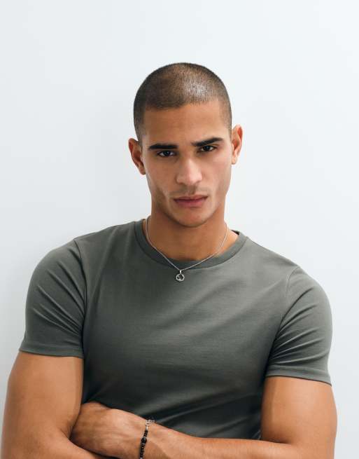ASOS DESIGN – Kakigrön, enkel t-shirt i muscle fit, 4 av 5