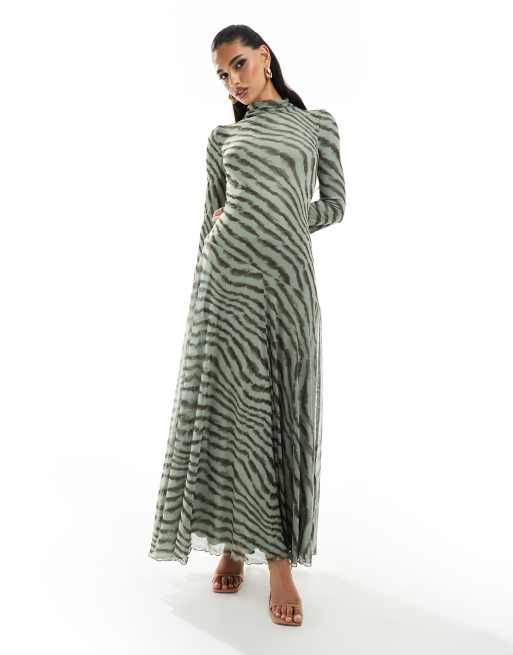 ASOS DESIGN – Kakigrön, randig, a-linjeformad maxiklänning med hög krage och långa ärmar, 2 av 4