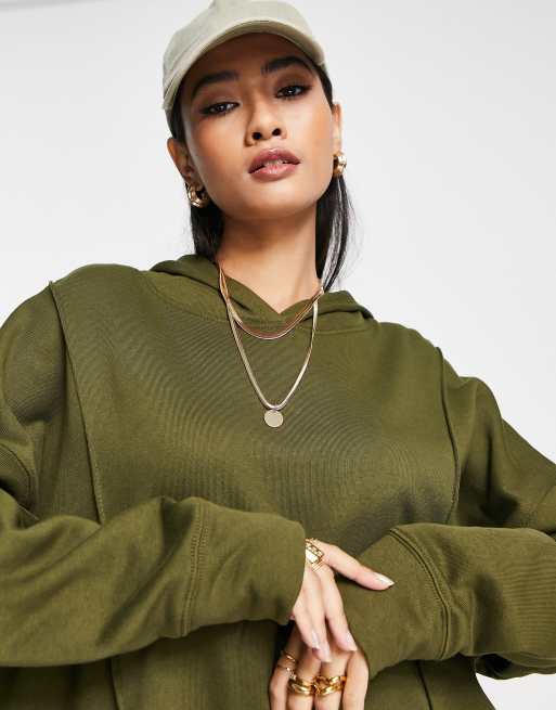 ASOS DESIGN – Kakigrön sweatshirtklänning i oversize med huva och dekorativ söm, 3 av 4