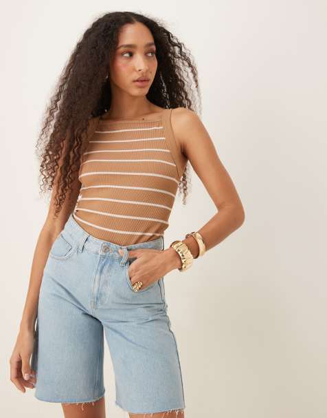 ASOS DESIGN – Kamelbrun, randig, formande topp med fyrkantig ringning i seamless-design - view 1