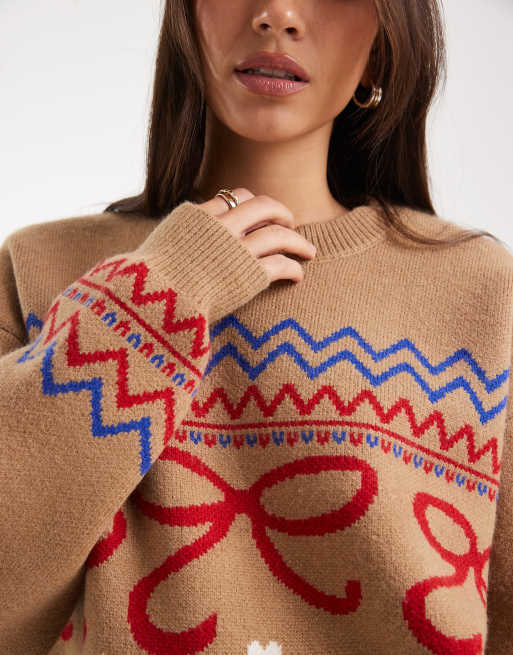 ASOS DESIGN – Kamelfärgad tröja i oversize med ren- och rosettmotiv, 2 av 4