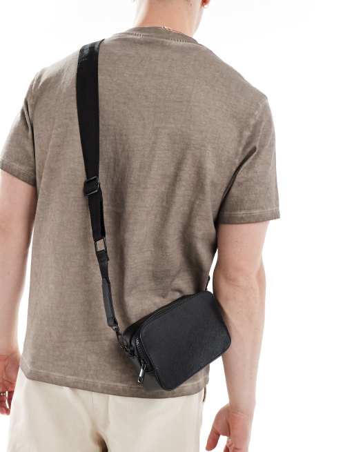ASOS DESIGN – Kameratasche aus Kunstleder in Schwarz zum Umhängen, 2 von 4