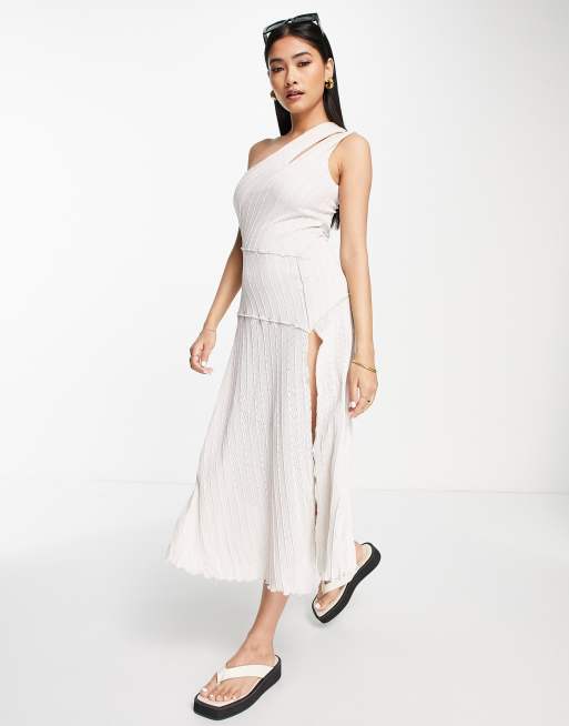 ASOS DESIGN – Kamiennobeżowa teksturowana sukienka midi na jedno ramię z ozdobnymi szwami 