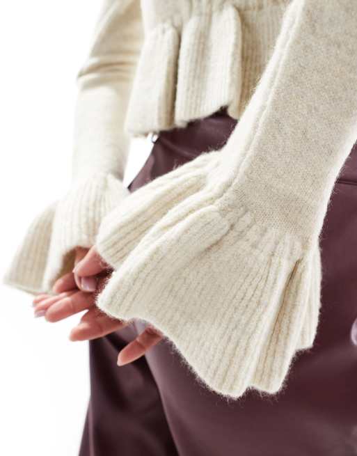 ASOS DESIGN – Kamiennobeżowy sweter o krótszym kroju z falbanką, 4 z 4