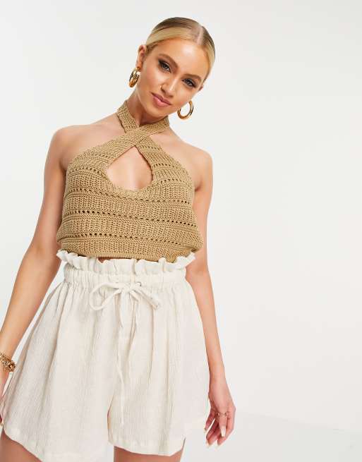 ASOS DESIGN – Kamiennobeżowy szydełkowany zestaw z topem ze skrzyżowanym dekoltem typu halter, 2 z 3